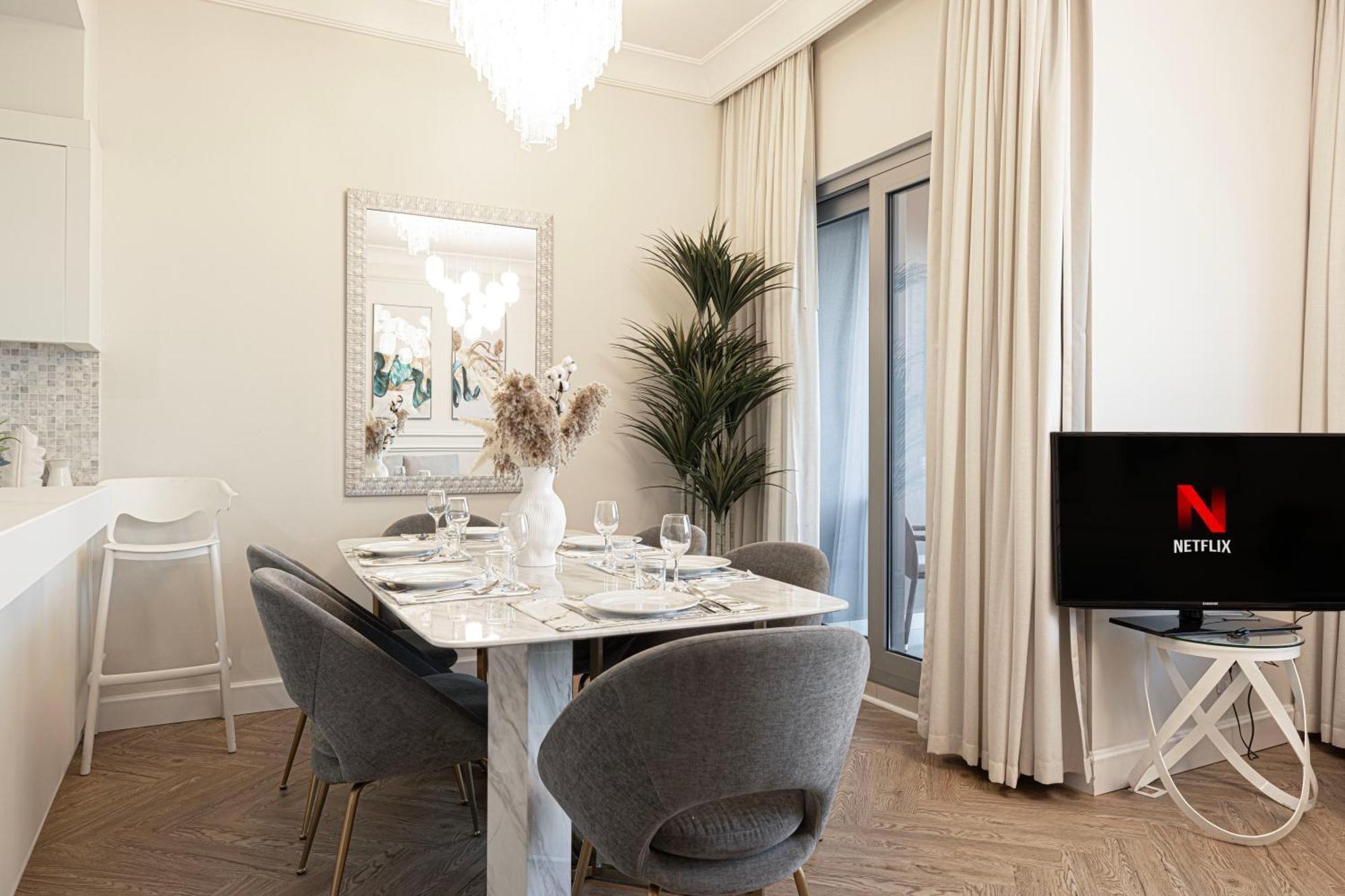 Apartment Damac Maison Mall Street 2 Bedroom Upgraded